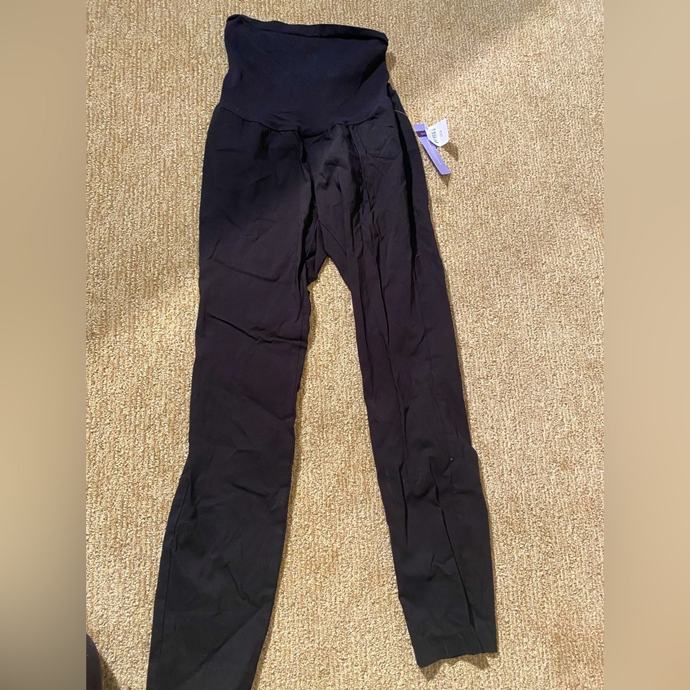 Motherhood Maternity Size Medium Black Pants, NWT